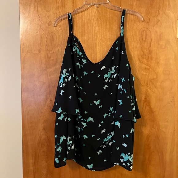 Torrid Butterfly Georgette Tiered Cami Sleeveless Top Butterflies Plus Size 3 - Picture 1 of 7